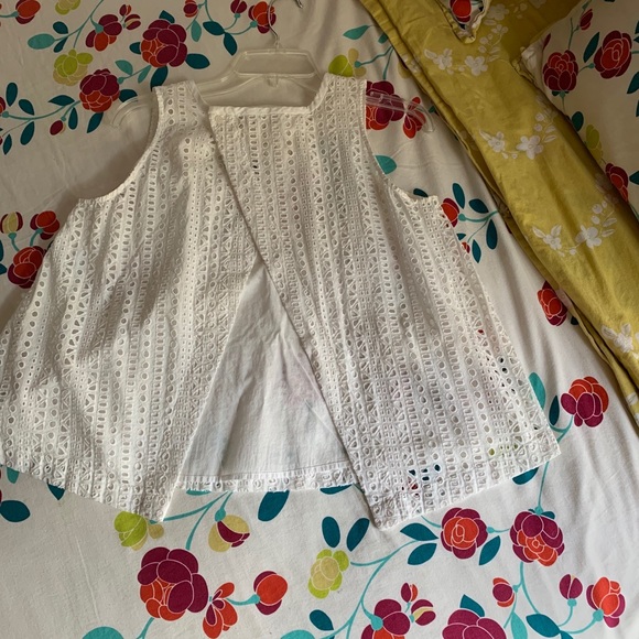 🌺Madewell eyelet open back top 🌺 - Picture 5 of 7